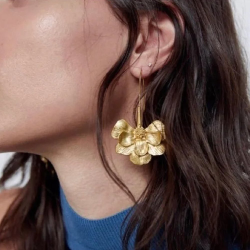 Gold Flowers Gorgeous Earrings